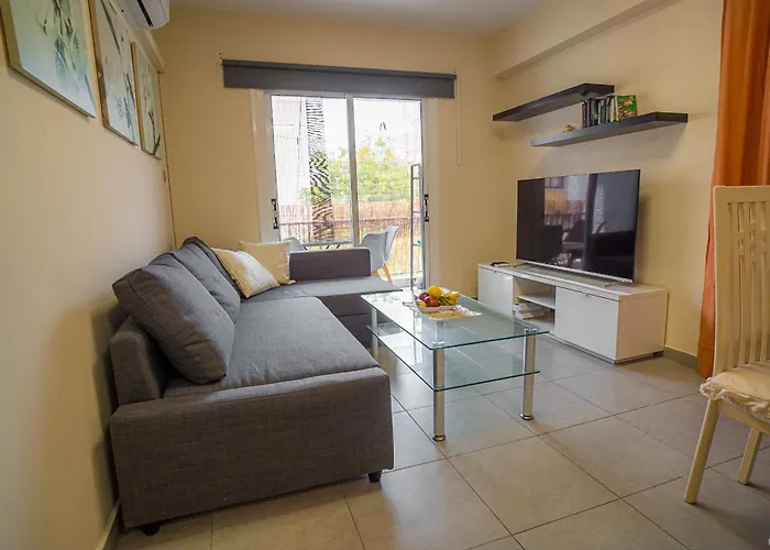 Mezzarina * Aya Napa